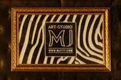 Luxury Office - Art Studio MJ - Exclusive Gold Frame